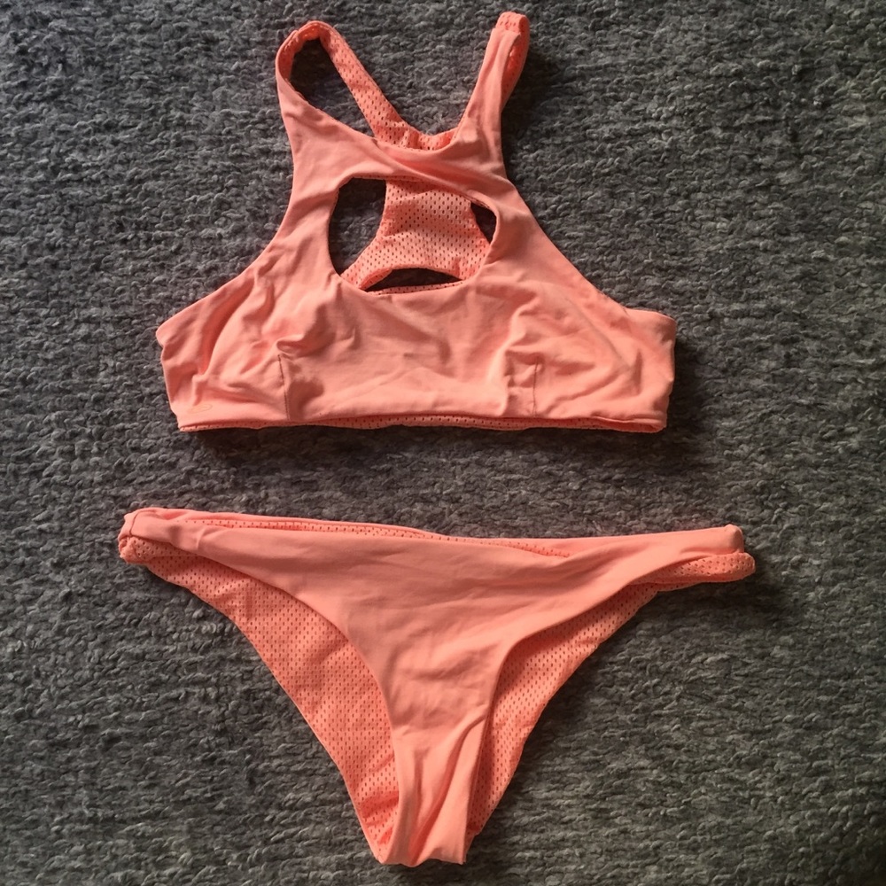 Peach ripcurl bikini